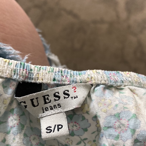 Guess jeans white with blue and yellow flower pattern tank top - Picture 3 of 5